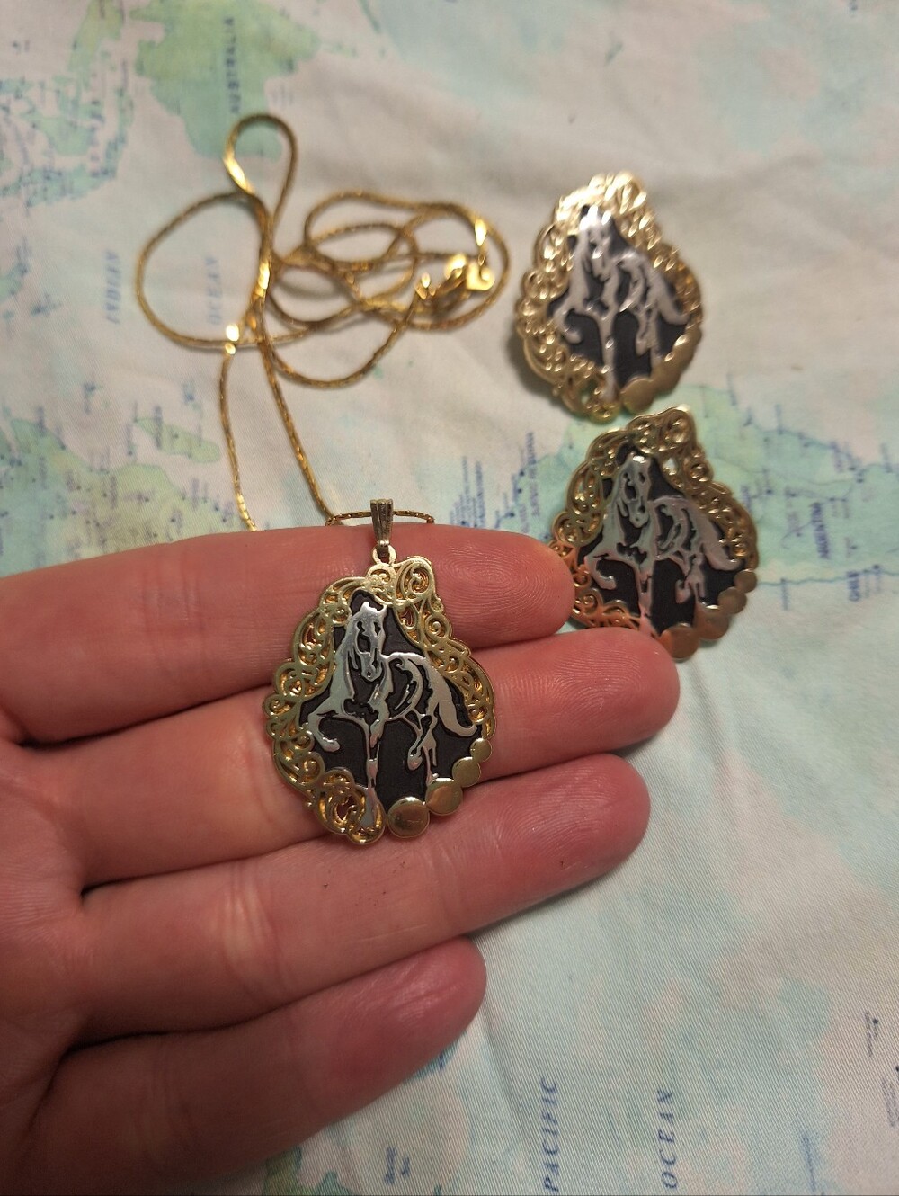 Vintage Filigree Horse/mustang Earrings Necklace
